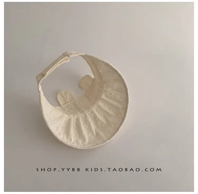 Baby Sun Hat with Sweet Duck Tongue & Lace Trim — feature 6