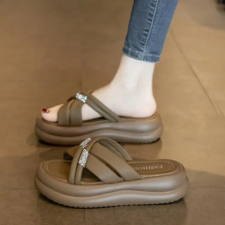Women's Beige Platform Sandals Summer 2025 - Image 3