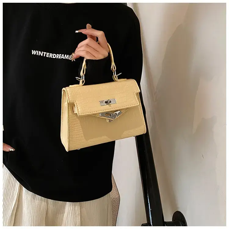 Women's White Croc Leather Crossbody Bag 2025 - Image 4