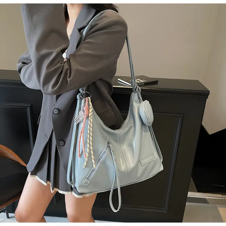 Women's Cream Leather Shoulder Tote Bag Large Capacity — feature 40
