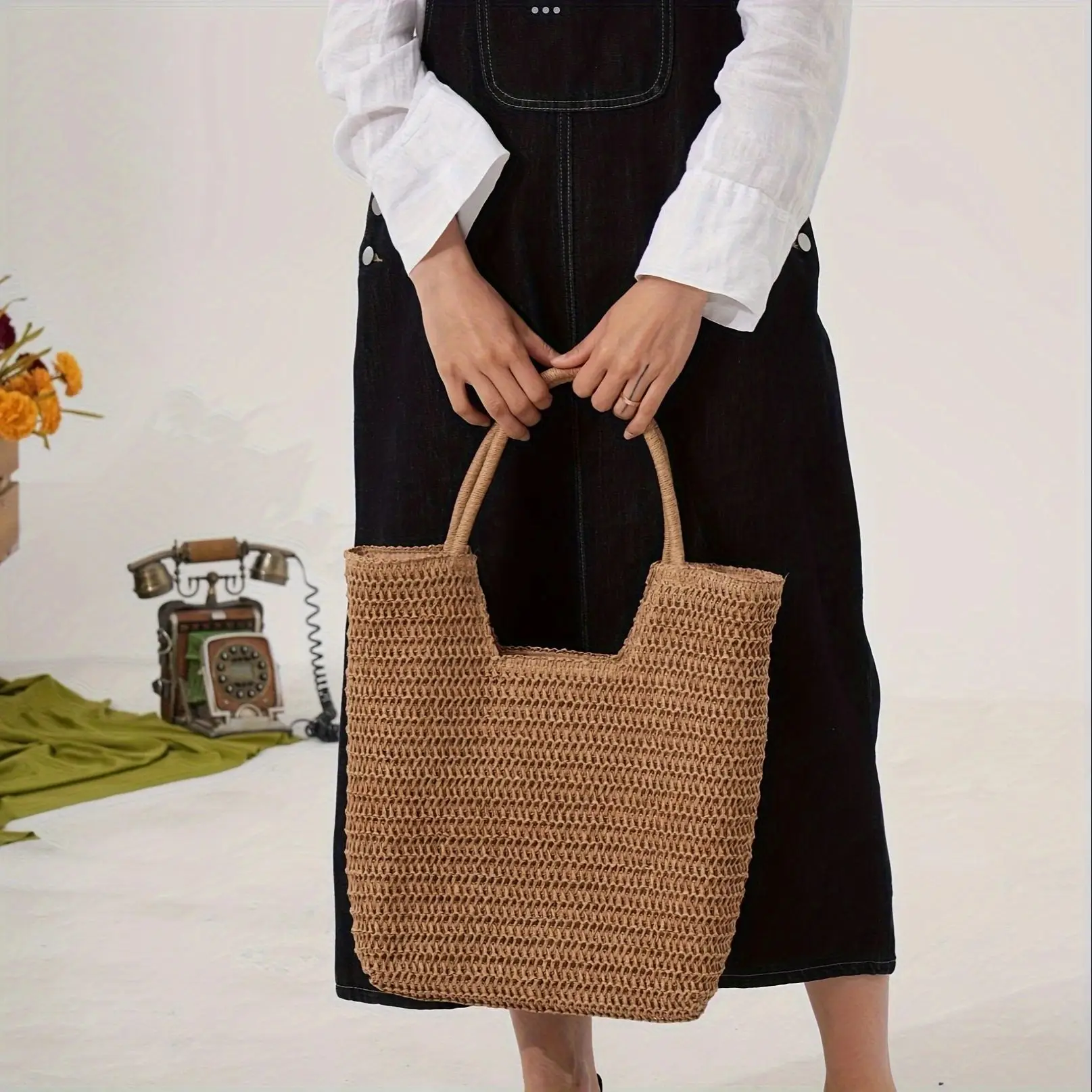 Women's Hand-Woven Straw Shoulder Tote Bag Large Capacity - Image 2