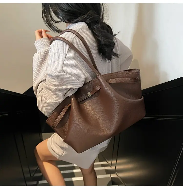 Women's Korean Style Beige Tote Bag 2025 — feature 12