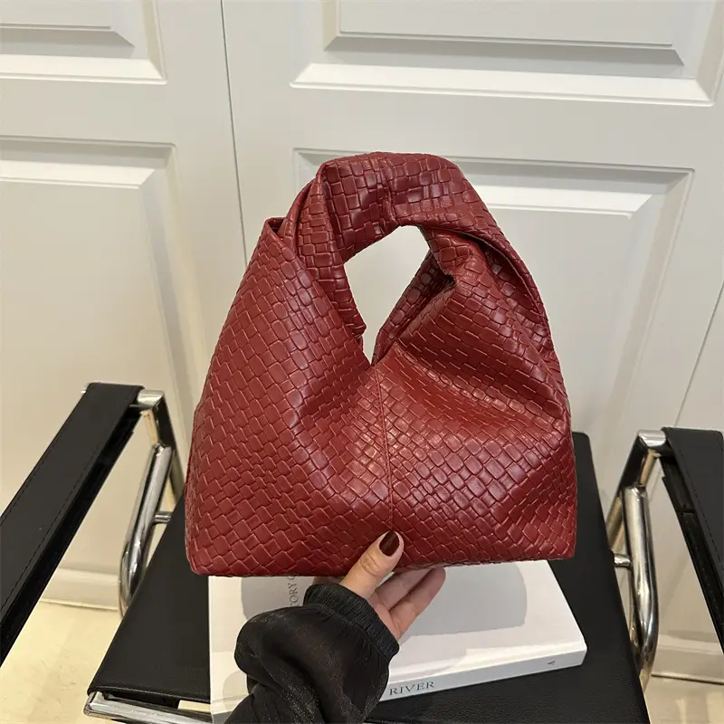 White Quilted Women's Commute Bag - Image 7