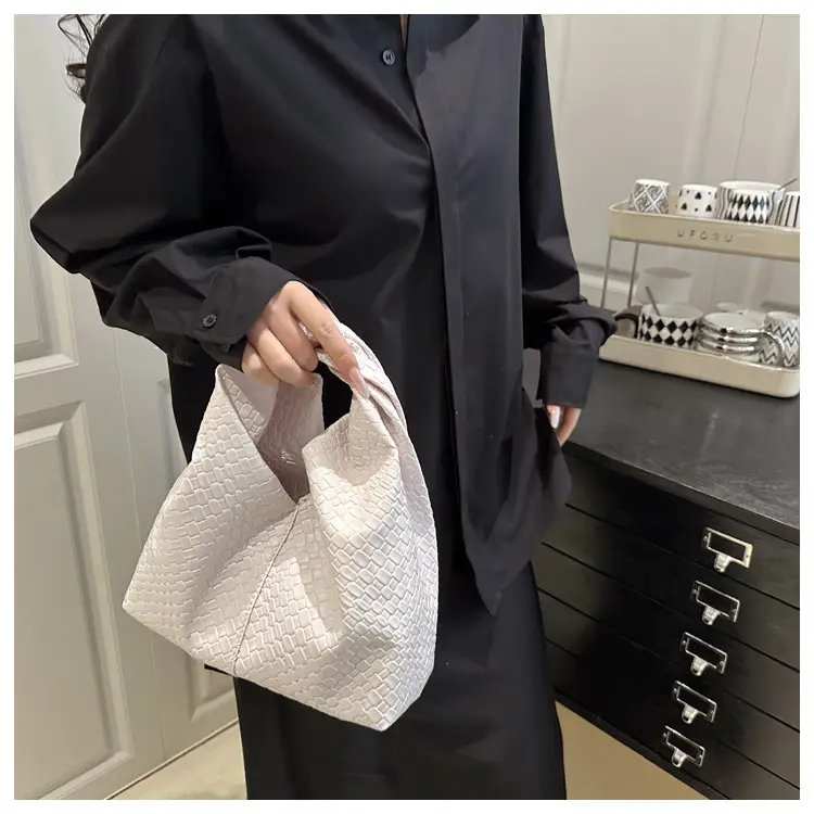 White Quilted Women's Commute Bag — feature 15