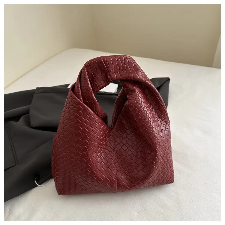White Quilted Women's Commute Bag — feature 24