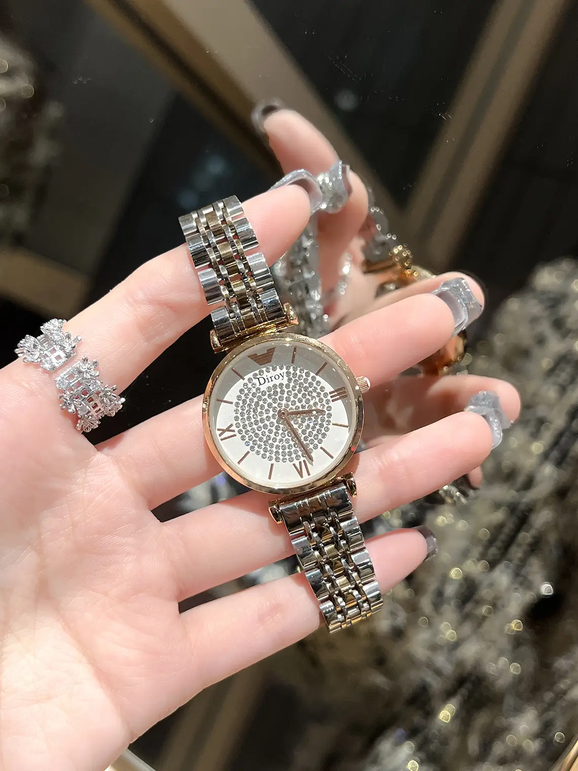 Women's Diamond Stainless Steel Quartz Watch — feature 4
