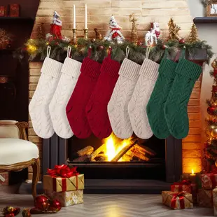 Cross-Country Knitted Christmas Wine Bottle Covers Red White Belt Belt Decor — feature 24