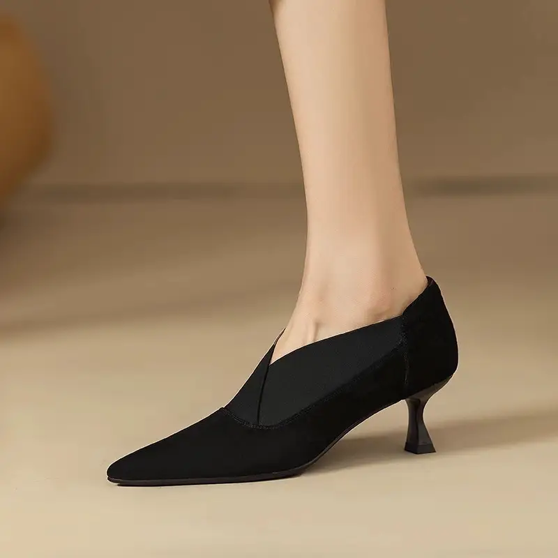 Elegant Commuter Ankle Boots with V-Cut Thin Heels, Fashionable High Heels, 2026 French-Style Pointed Toe Versatile Women's Shoes, New Spring and Autumn Models — feature 12