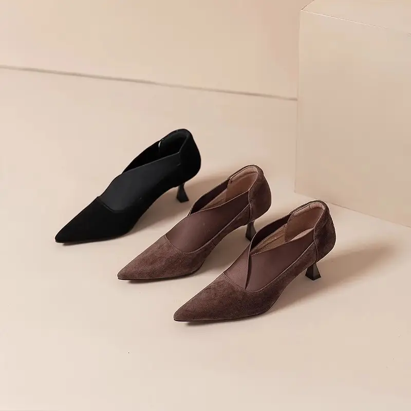 Elegant Commuter Ankle Boots with V-Cut Thin Heels, Fashionable High Heels, 2026 French-Style Pointed Toe Versatile Women's Shoes, New Spring and Autumn Models — feature 13