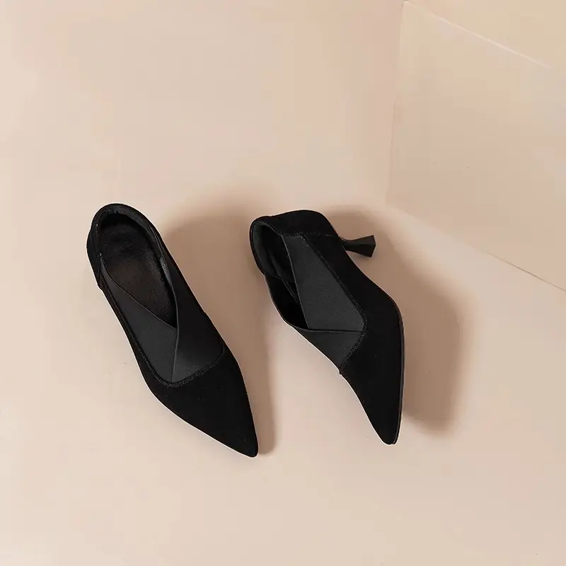 Elegant Commuter Ankle Boots with V-Cut Thin Heels, Fashionable High Heels, 2026 French-Style Pointed Toe Versatile Women's Shoes, New Spring and Autumn Models — feature 17