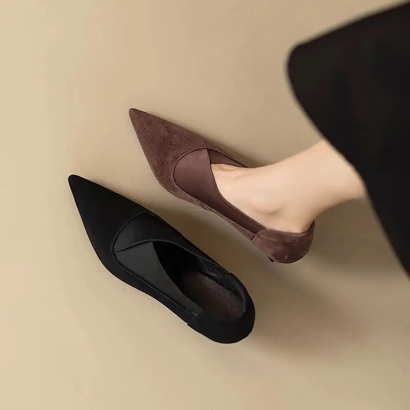 Elegant Commuter Ankle Boots with V-Cut Thin Heels, Fashionable High Heels, 2026 French-Style Pointed Toe Versatile Women's Shoes, New Spring and Autumn Models — feature 7