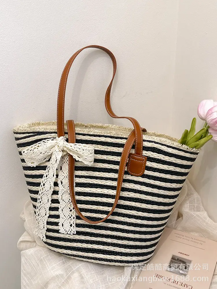 Women's Large Straw Veggie Basket with Lace Bow - Image 2