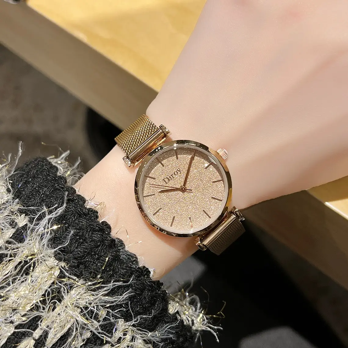 Women's Waterproof Faux Fur Bracelet Watch with Diamond Ring - Image 2
