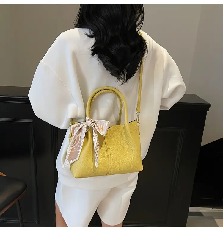 Women's Crossbody Shoulder Bag Beige Soft Leather 2025 — feature 29