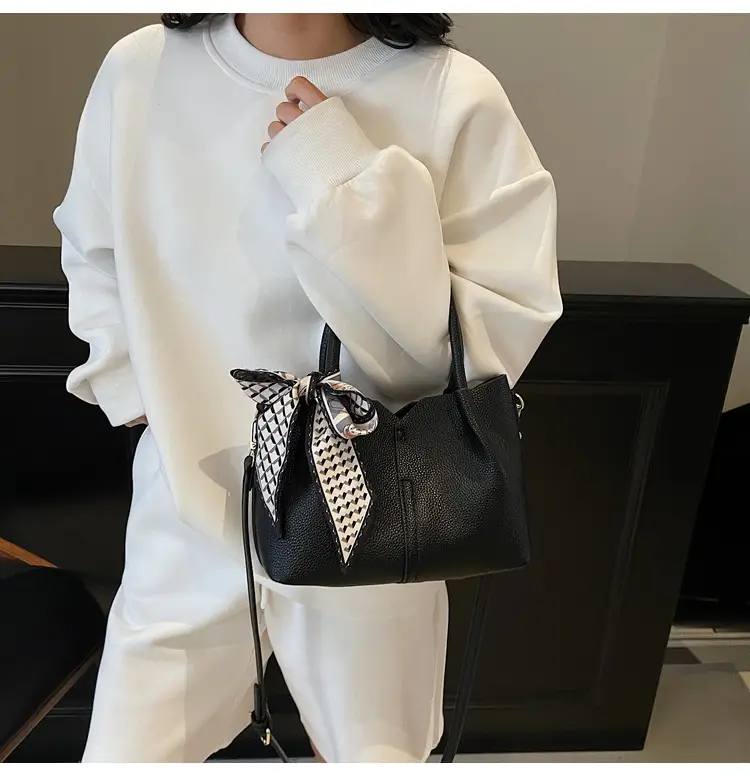 Women's Crossbody Shoulder Bag Beige Soft Leather 2025 — feature 33