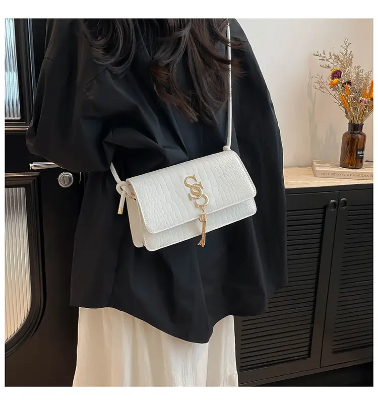 New Fashion Trendy Shoulder Bag Women 2025 — feature 10