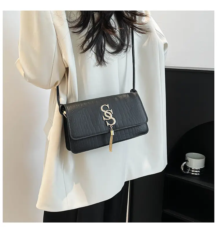 New Fashion Trendy Shoulder Bag Women 2025 — feature 18