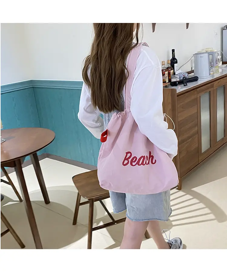 2025 New Korean-style Printed Nylon Shoulder Bag for Women — feature 25