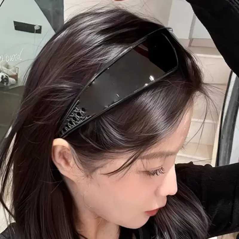 Women's New European Sunglasses Hot Selling Street Photoshoot - Image 6