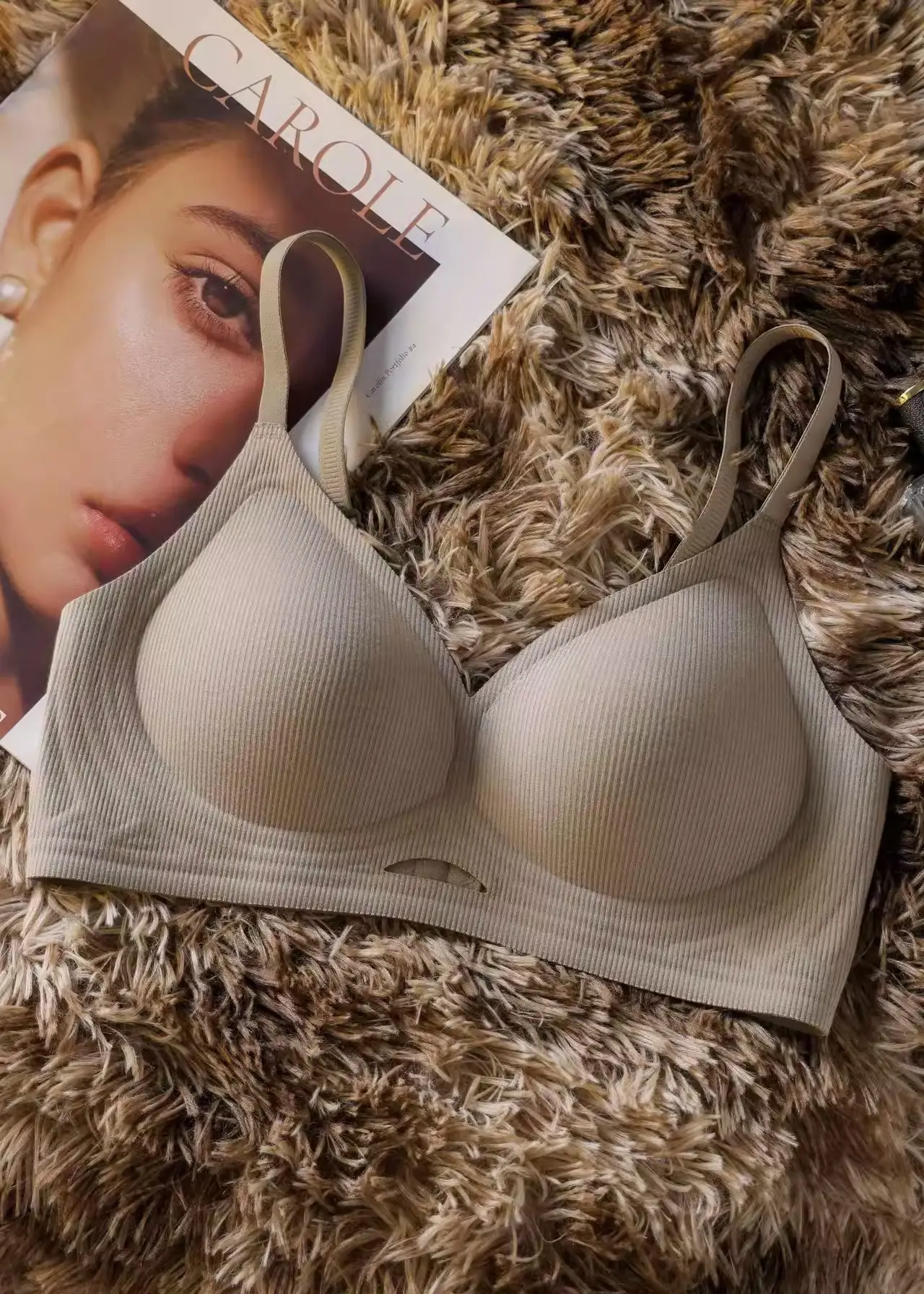 Seamless Jelly Adhesive Bra Women Semi-Fixed 3D Cup - Image 3