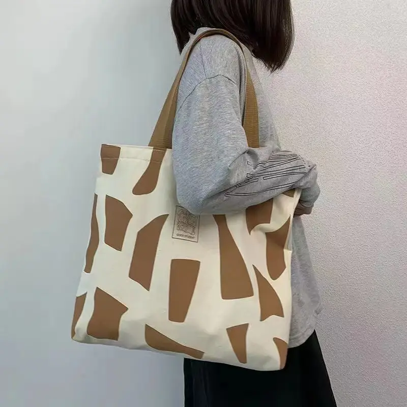 Women's Canvas Artistic Tote Bag Brown White Large Capacity — feature 5