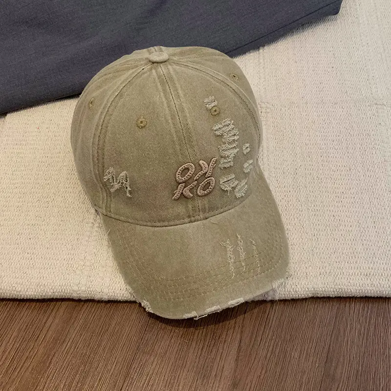 American Retro Hole Baseball Caps Women Spring Summer Washed Old All-match Cap Big Head Showface Small Hat Trendy - Image 4