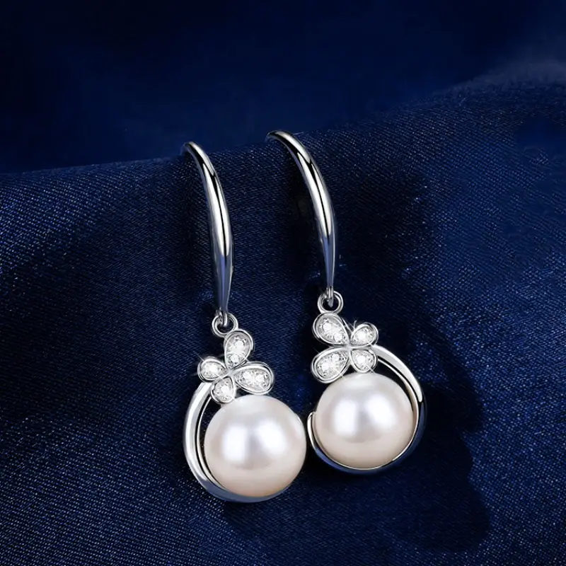 Luxury Pearl Earrings & Necklace Set for Women — feature 3