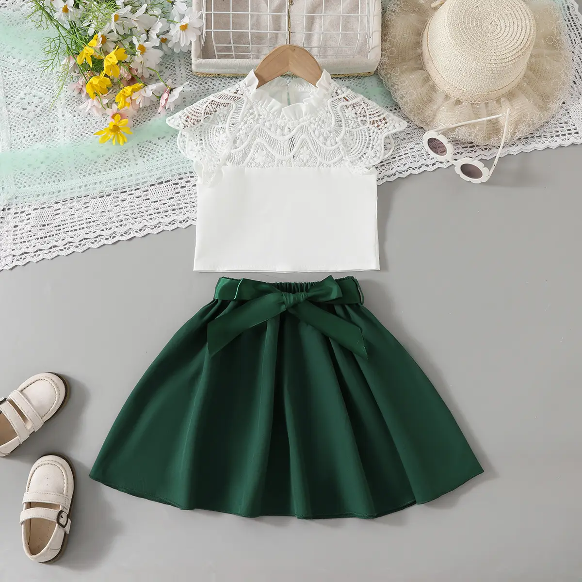 White Pleated Mesh Top Skirt Set for Girls — feature 1