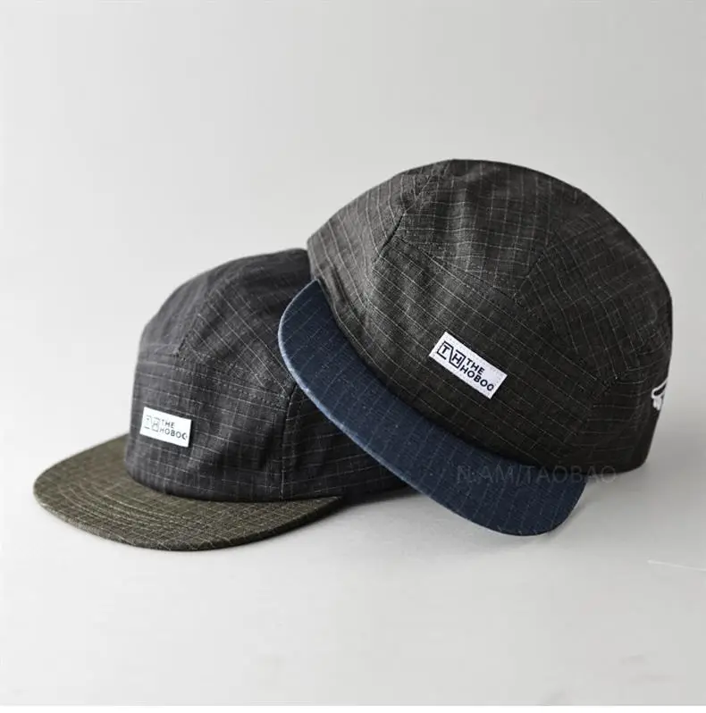 Men Vintage Check Flat Brim Cap with Duck Logo — feature 6