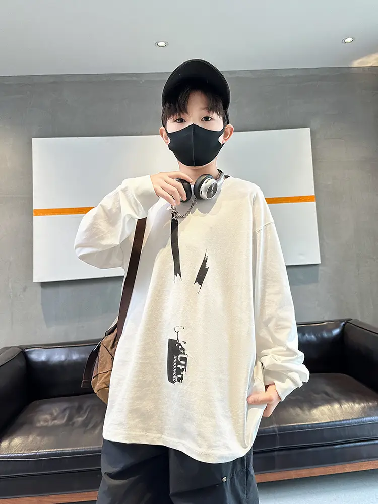 Spring Boys Long Sleeve T-Shirt Medium Large - Image 2