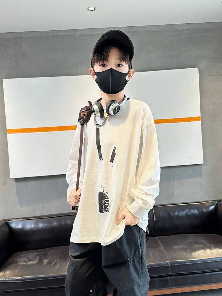 Spring Boys Long Sleeve T-Shirt Medium Large - Image 5