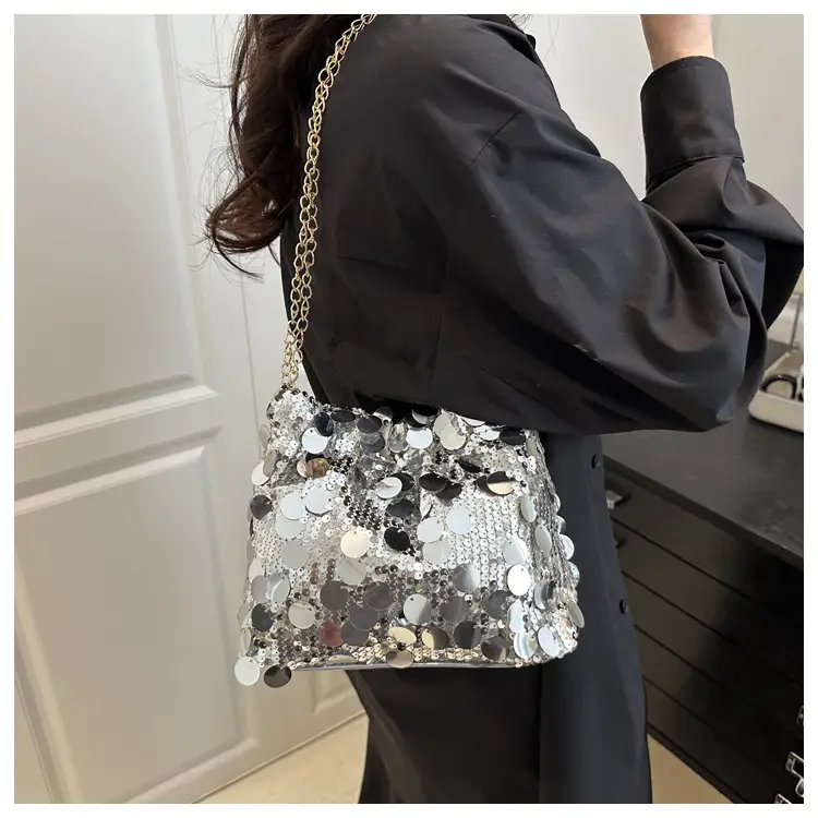 Trendy Gold Sequin Chain Shoulder Bag for Women — feature 15