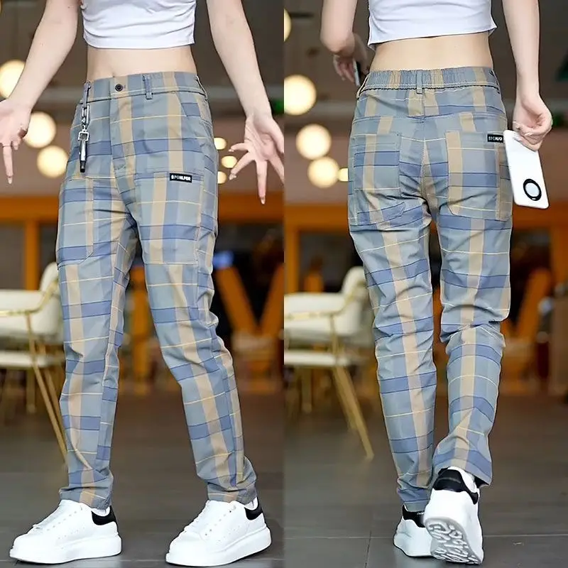 Men Plaid Elastic Waist Straight Casual Pants 2025 — feature 8