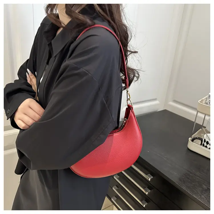 Crescent Underarm Bag Cream White Shoulder Crossbody — feature 11