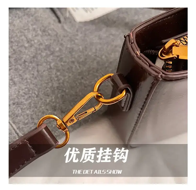 Korean Style Brown Leather Shoulder Bag 2025 — feature 13