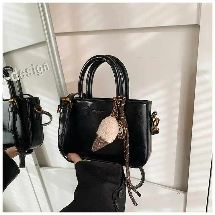 Korean Style Brown Leather Shoulder Bag 2025 — feature 16