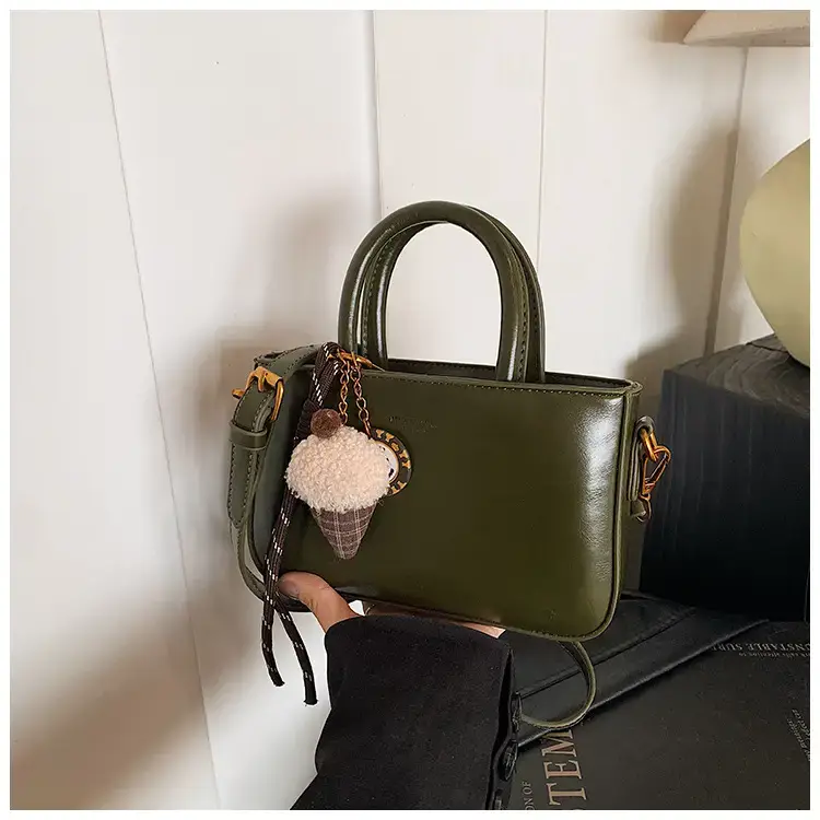 Korean Style Brown Leather Shoulder Bag 2025 — feature 23