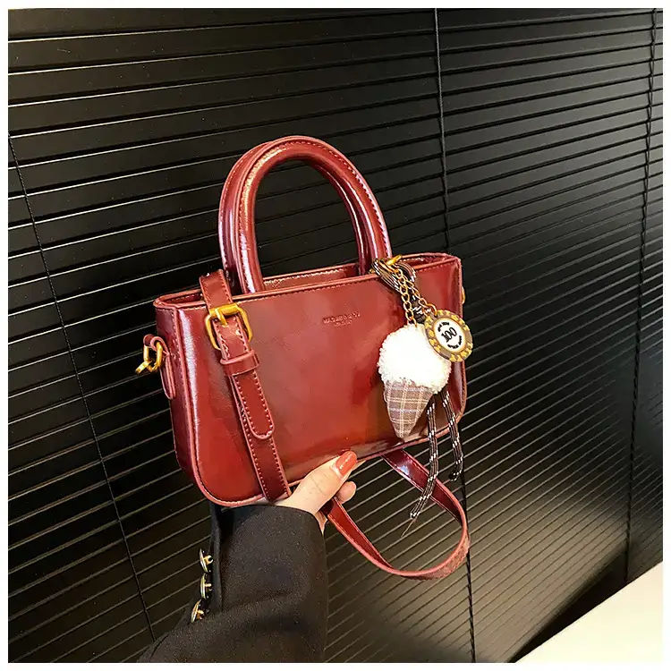 Korean Style Brown Leather Shoulder Bag 2025 — feature 24