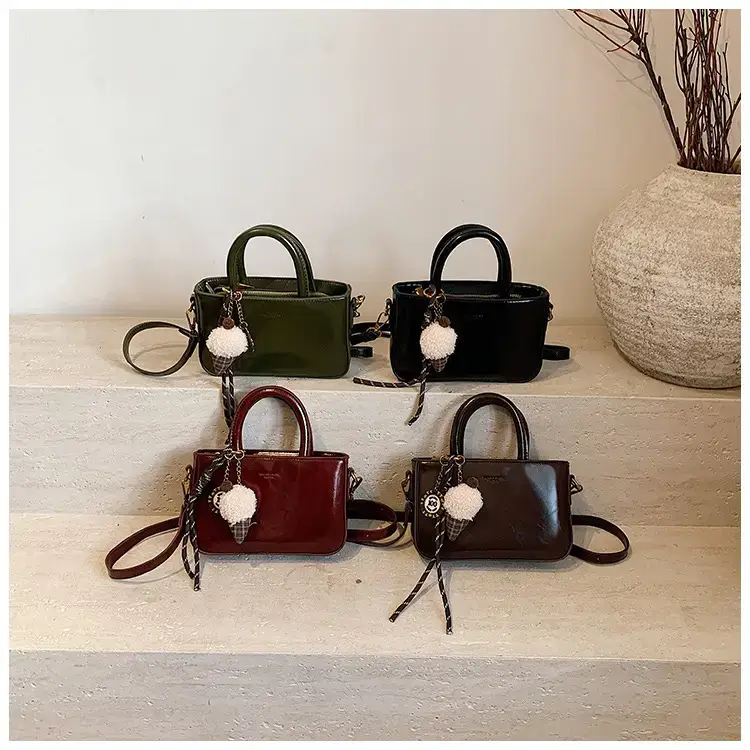 Korean Style Brown Leather Shoulder Bag 2025 — feature 28