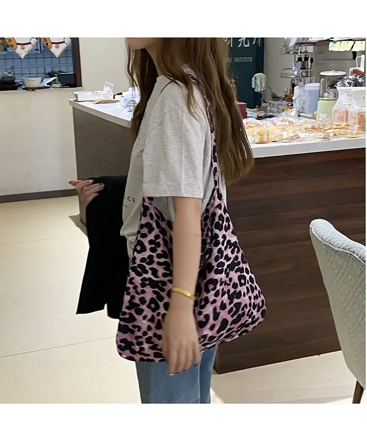 Leopard Print Canvas Shoulder Bag for Women — feature 2