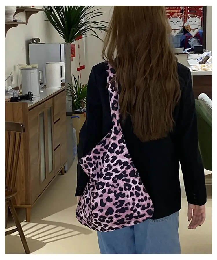 Leopard Print Canvas Shoulder Bag for Women — feature 5