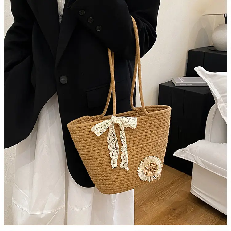 Women Straw Tote Bag Large Capacity Spring Summer 2025 — feature 17