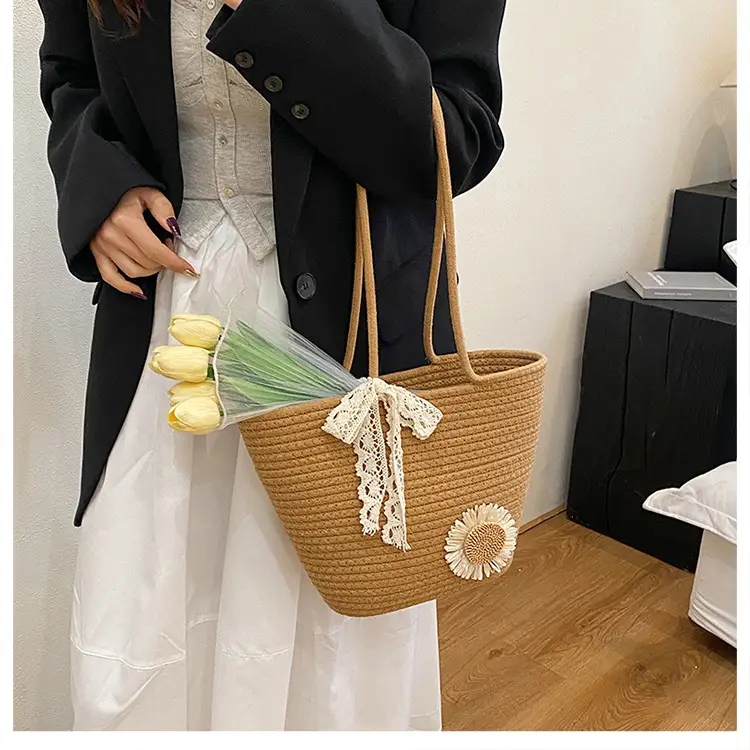 Women Straw Tote Bag Large Capacity Spring Summer 2025 — feature 22