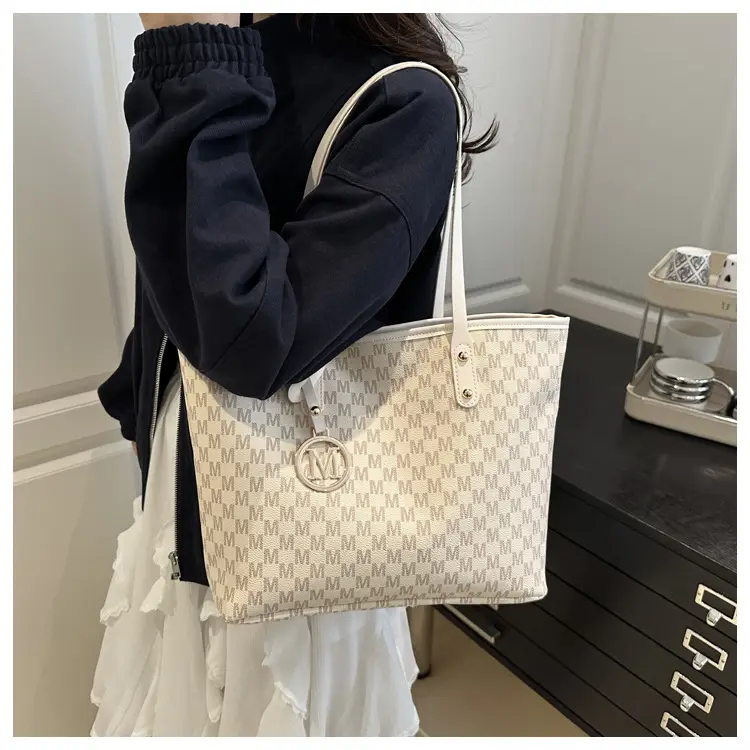 Women's Checkered Checked Shoulder Bag Large Capacity — feature 10