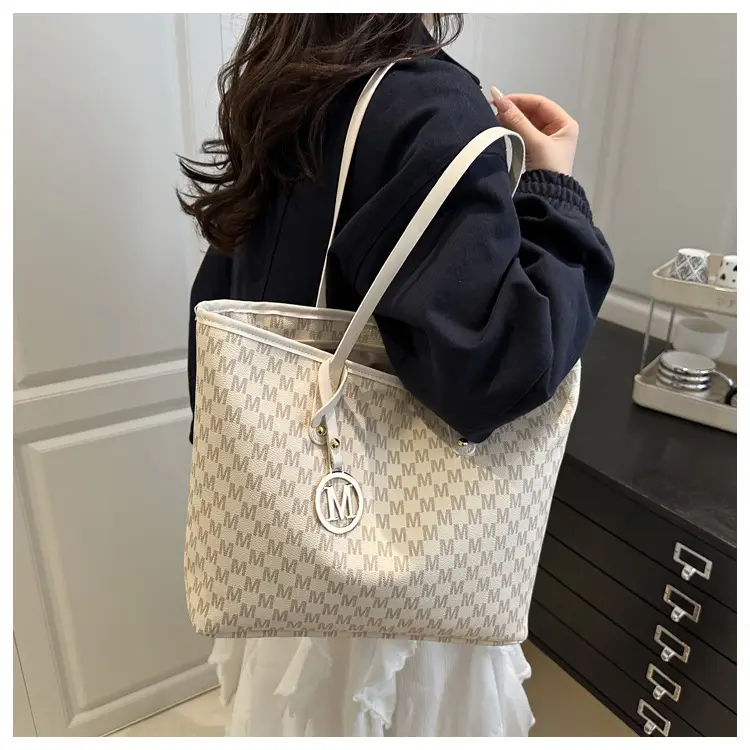Women's Checkered Checked Shoulder Bag Large Capacity — feature 8