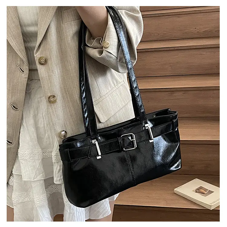 Women's Western Style Shoulder Bag Maroon Leather 2025 — feature 12