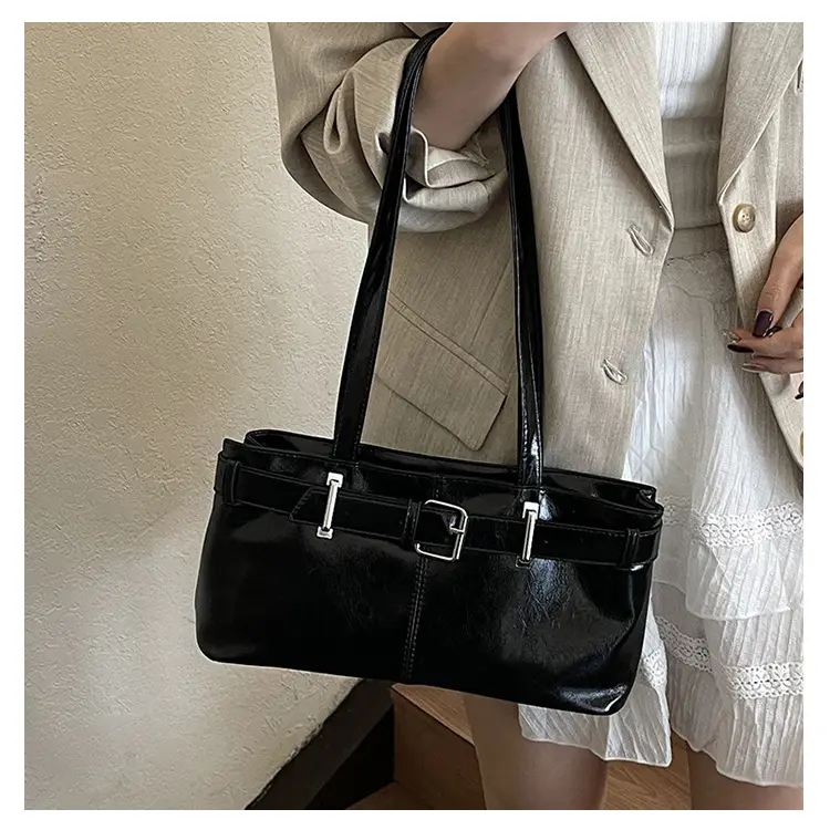 Women's Western Style Shoulder Bag Maroon Leather 2025 — feature 13