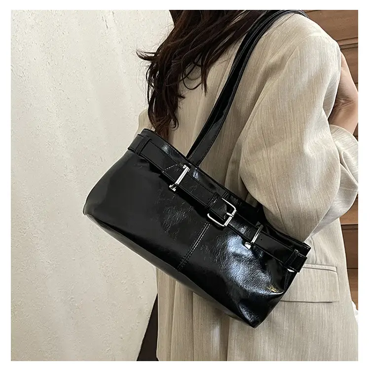 Women's Western Style Shoulder Bag Maroon Leather 2025 — feature 14