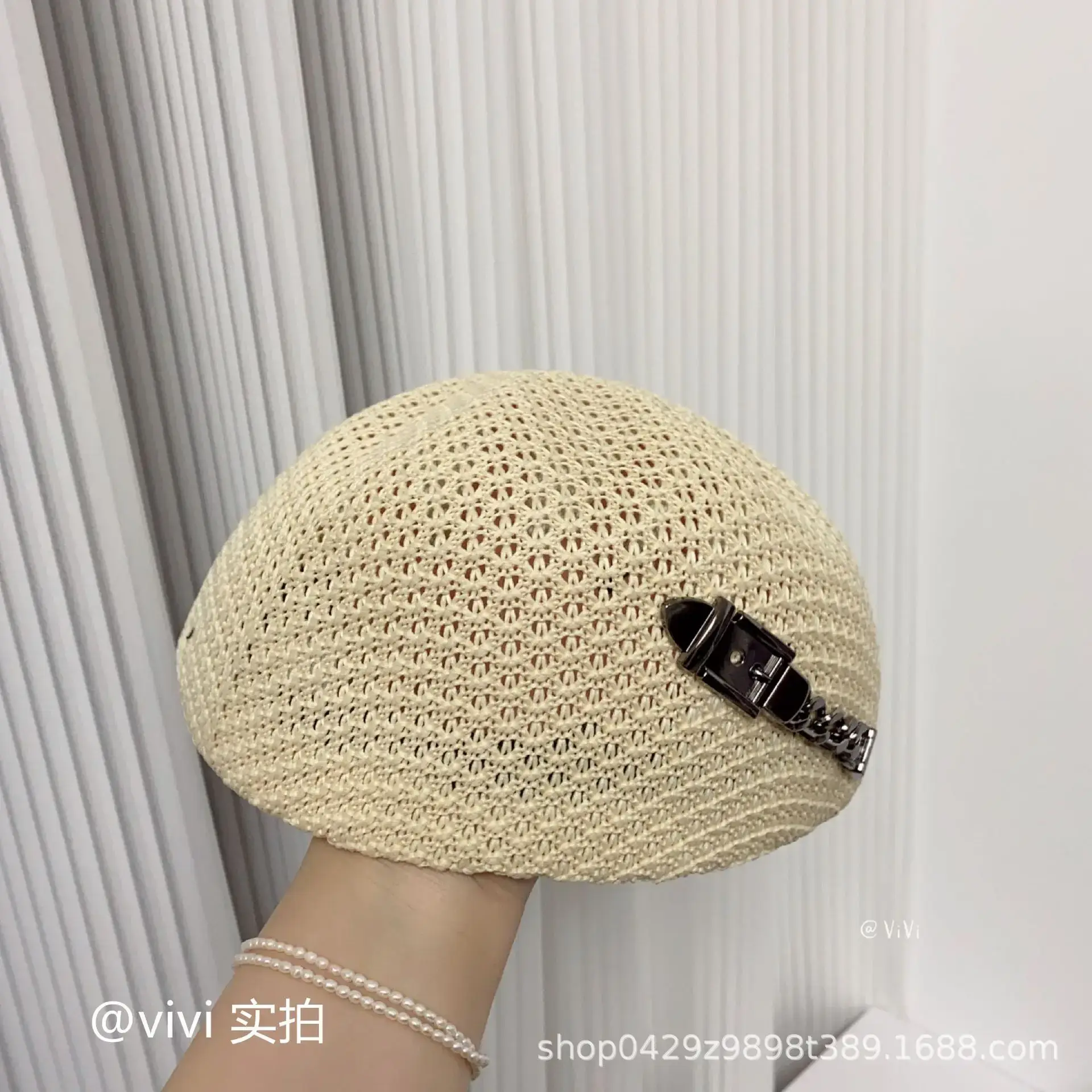 Black Mesh Forward Cap Women's High Set — feature 7