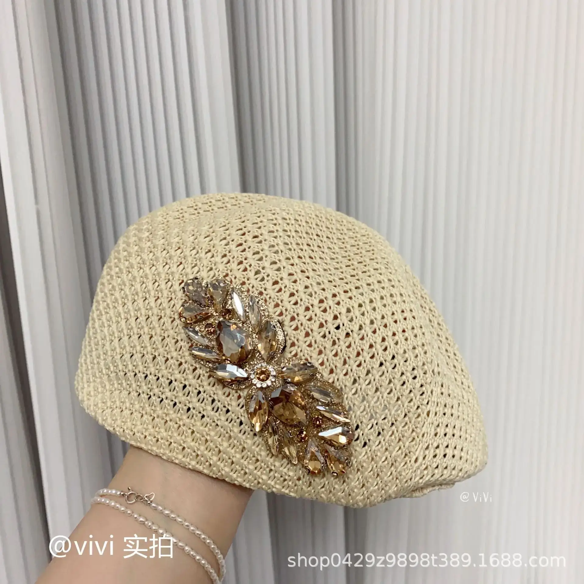 Black Mesh Forward Cap Women's High Set